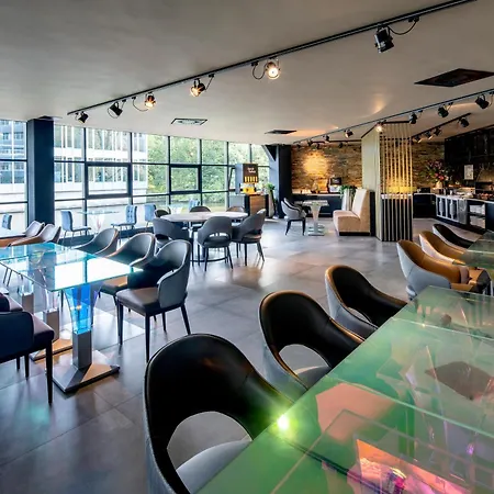 Hotell Diamond Capsule Amsterdam South 2*