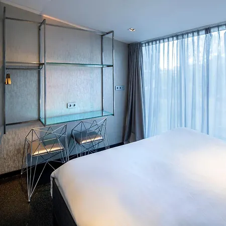 Hotell Diamond Capsule Amsterdam South 2*