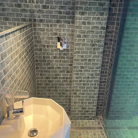 Hotell Diamond Capsule Amsterdam South 2*