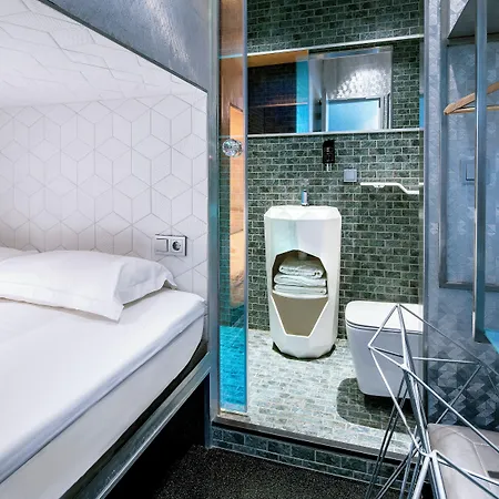 Diamond Capsule Amsterdam South 2* Άμστελβεεν
