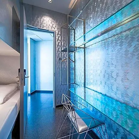 Ξενοδοχείο Diamond Capsule Amsterdam South 2*