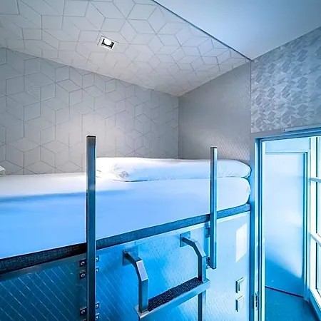 Diamond Capsule Amsterdam South Ξενοδοχείο 2*