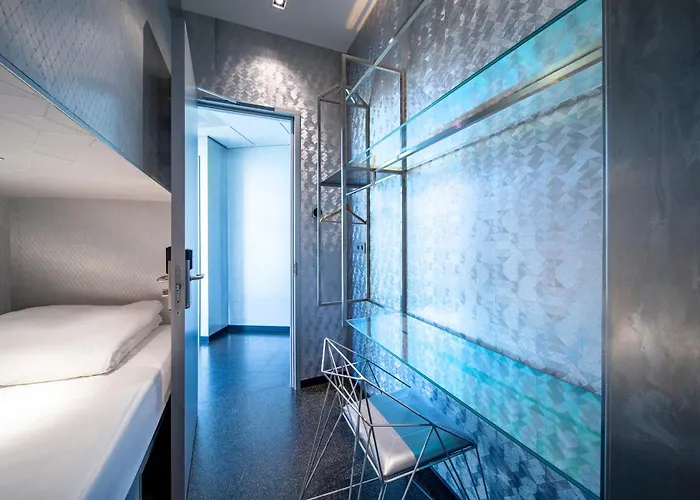 Diamond Capsule Amsterdam South