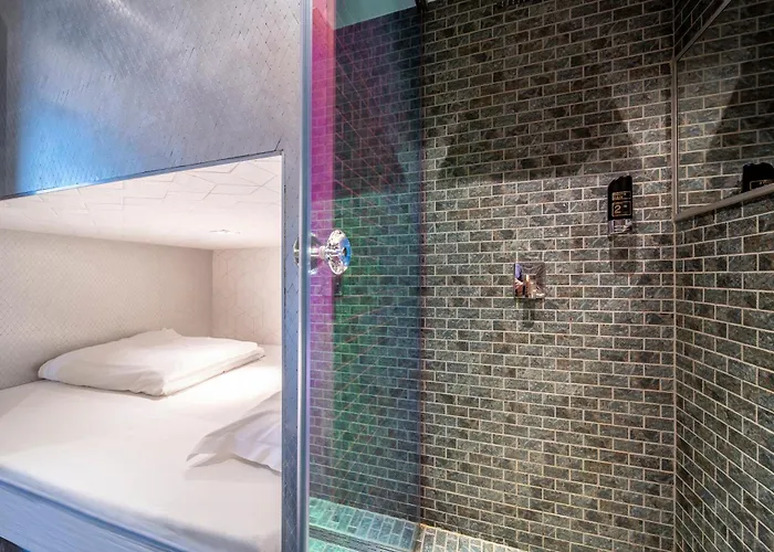 Diamond Capsule Amsterdam South 2*