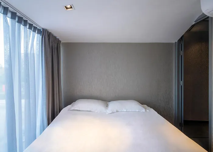 Diamond Capsule Amsterdam South 2* Amstelveen