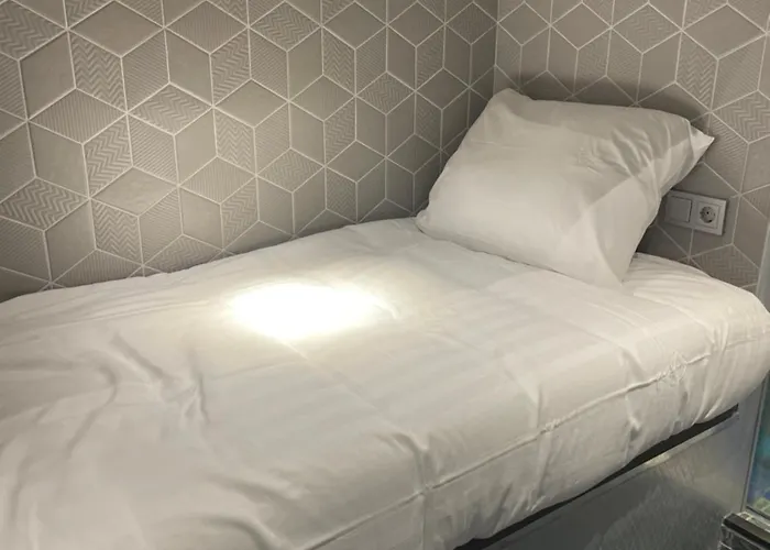 Diamond Capsule Amsterdam South 2*