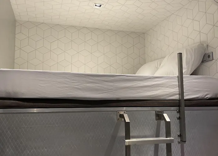 Diamond Capsule Amsterdam South