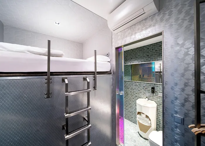 Hotel Diamond Capsule Amsterdam South