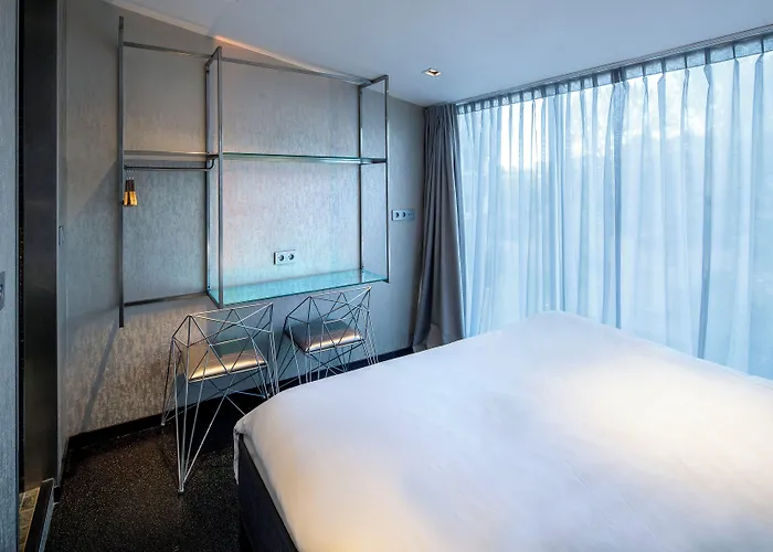 Hotel Diamond Capsule Amsterdam South 2*